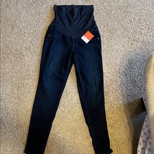 NWT Maternity Jeggings - so soft!